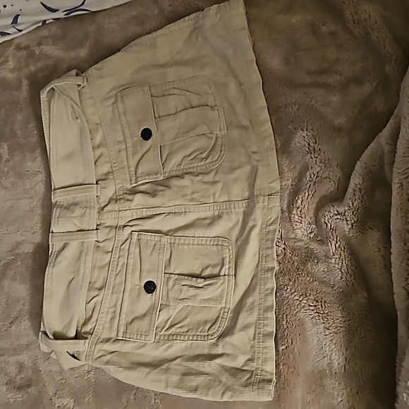 Abercrombie & Fitch skirt - Picture 2 of 4